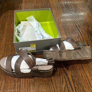 Antelope grey leather sandals - brand new in box - never worn - size 6.5